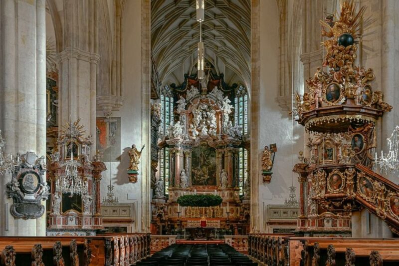 Graz: Top Churches Private Walking Tour With Guide - Parish Church of the Holy Blood