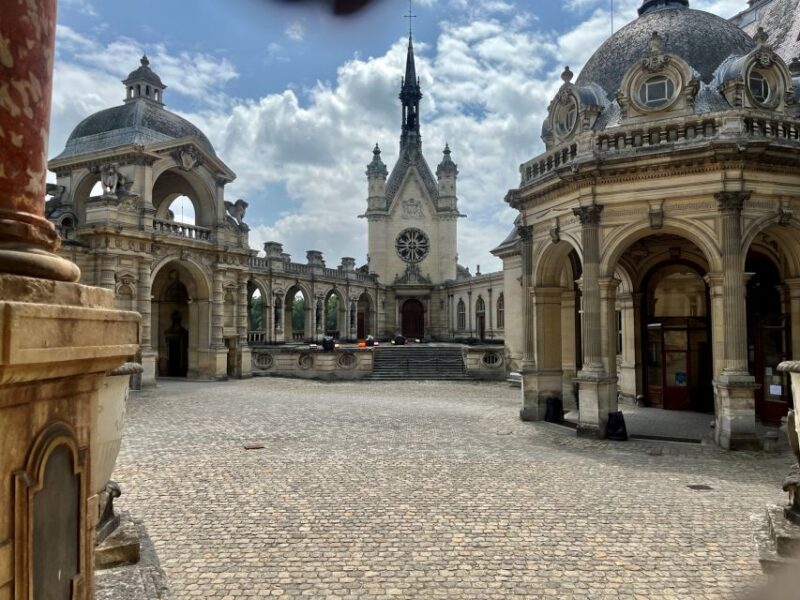 Great Stables of Prince De Conde & Palace Chantilly - Chantilly Château