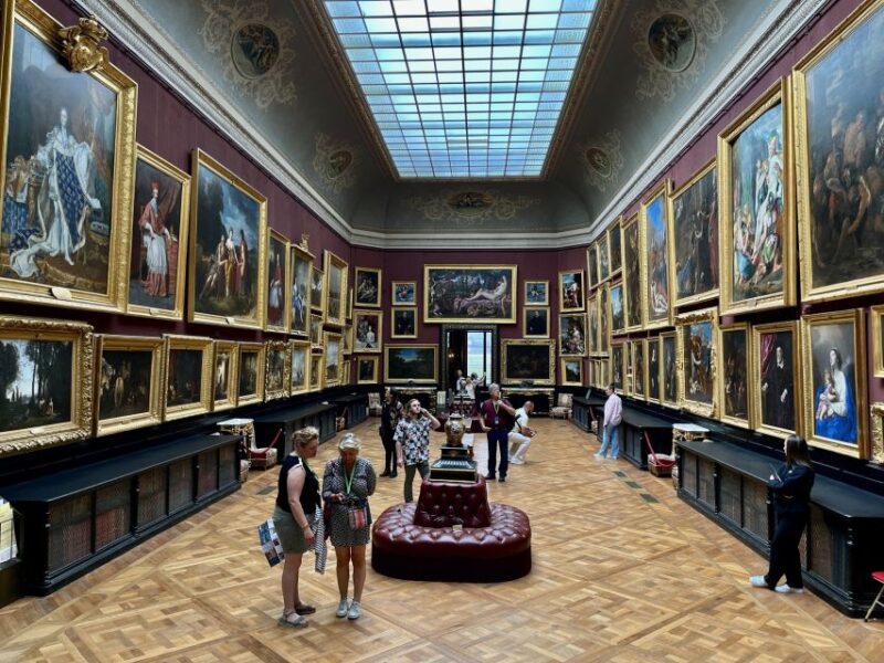Great Stables of Prince De Conde & Palace Chantilly - Horse Museum and Show