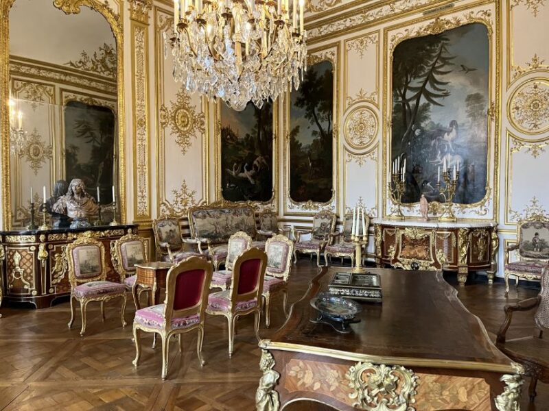Great Stables of Prince De Conde & Palace Chantilly - Culinary Delights in Chantilly
