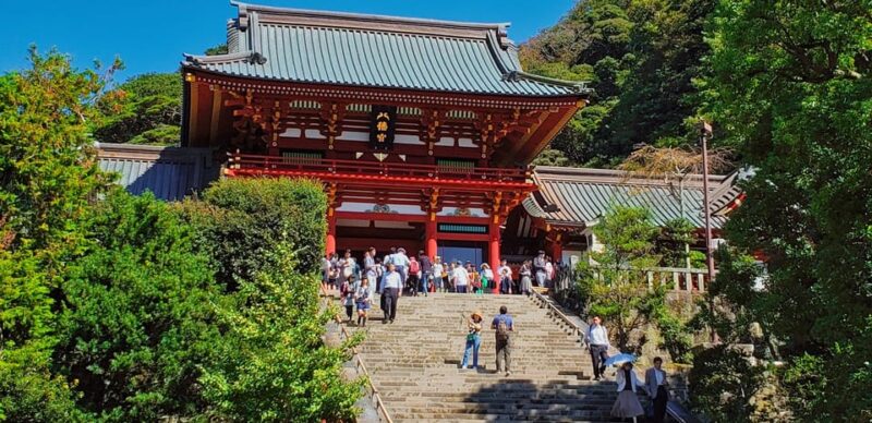 Greedy Gourmet and Temple Tour in Kamakura - Embracing Samurai Culture