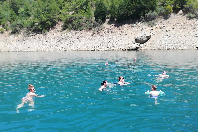 Green Canyon: 5 Hours Boat Trip With Lunch and Soft Drinks - Reviews