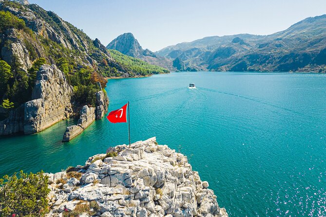 Green Canyon Boat Trip With Lunch and Unlimited Drinks - Accessibility Information