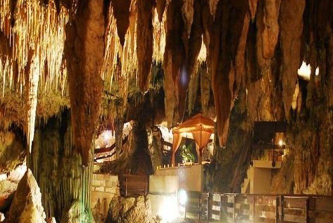 Green Grotto Caves Tour From Ocho Rios - Exploring the Green Grotto Caves
