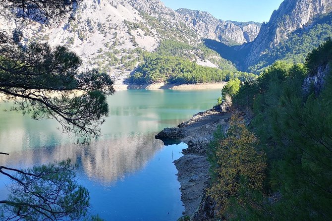 Green Lake and Green Canyon Boat Trip From Side - Accessibility and Capacity
