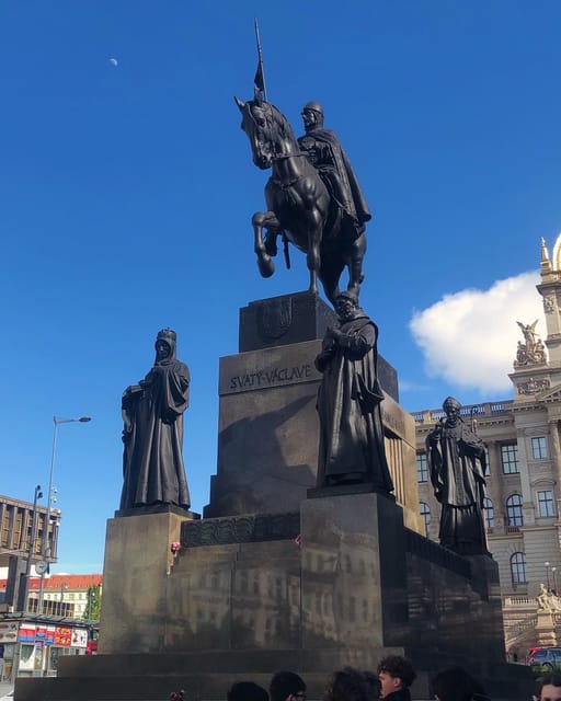 Greetings in Prague! Let Me Take You... - Flexibility and Refunds