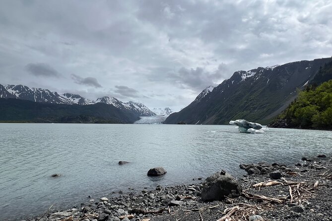 Grewingk Glacier Hike in Kachemak Bay - Traveler Feedback and Highlights