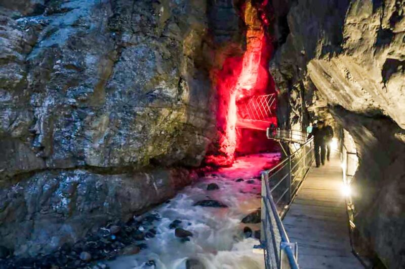 Grindelwald: Glacier Canyon Entrance Ticket - Opening Times and Schedules