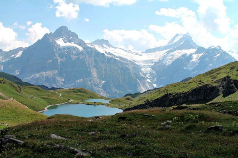 Grindelwald: Guided 7 Hour Hike - Key Points