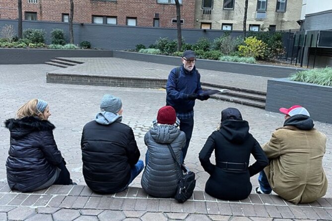 Gritty NYC True Crime Tour With a Lawyer - Insights Into Life in the 60S-90S