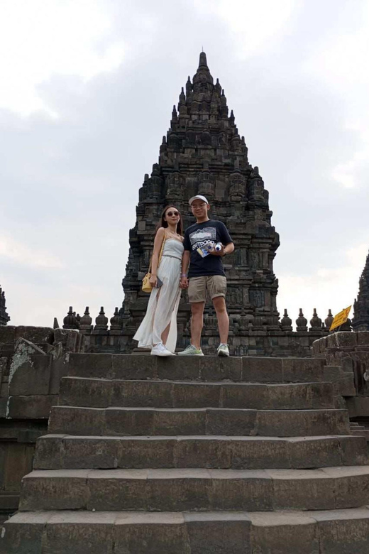 Griya Temple, Borobudur Temple, Merapi Volcano. - Itinerary Highlights