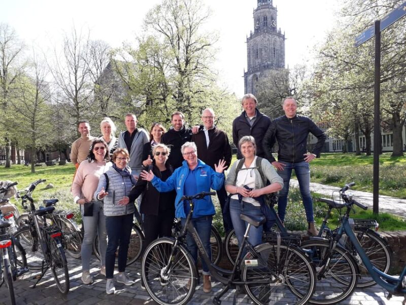 Groningen: City Highlights Bike Tour - Meeting Point and Language Options
