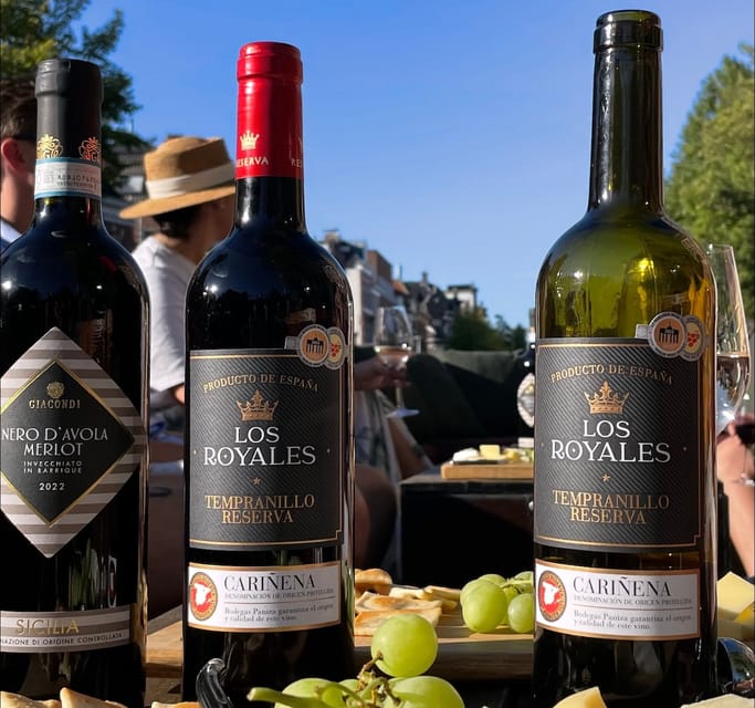 Groningen: Evening Cheese and Wine Cruise - Cruise Experience