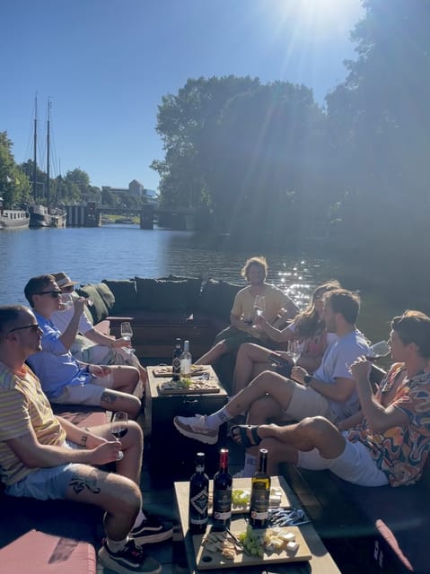 Groningen: Evening Cheese and Wine Cruise - Key Points