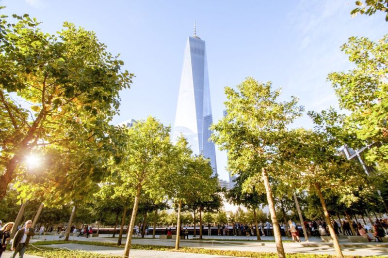 Ground Zero 9/11 Memorial Tour & Optional 9/11 Museum Ticket - Tour Experience
