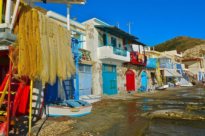 Group 3.5-Hour Walking Tour of Ancient Milos - Guest Reviews and Feedback