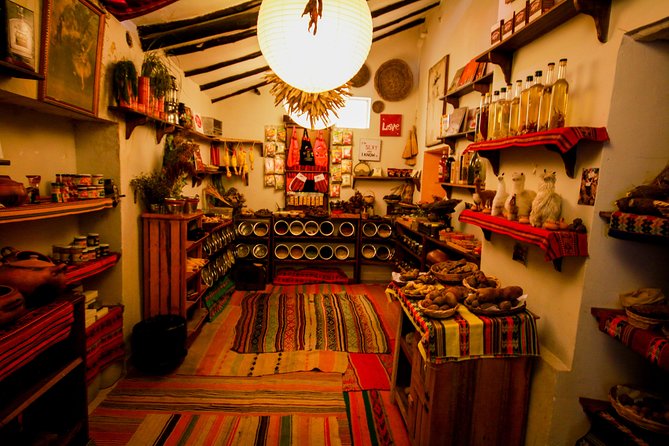Group Cooking Class at Marcelo Batata in Cusco - Knowledgeable Chefs
