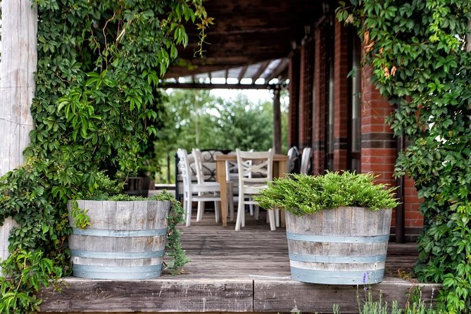 GROUP - Et Cetera and Purcari Wineries - Getting There and Parking