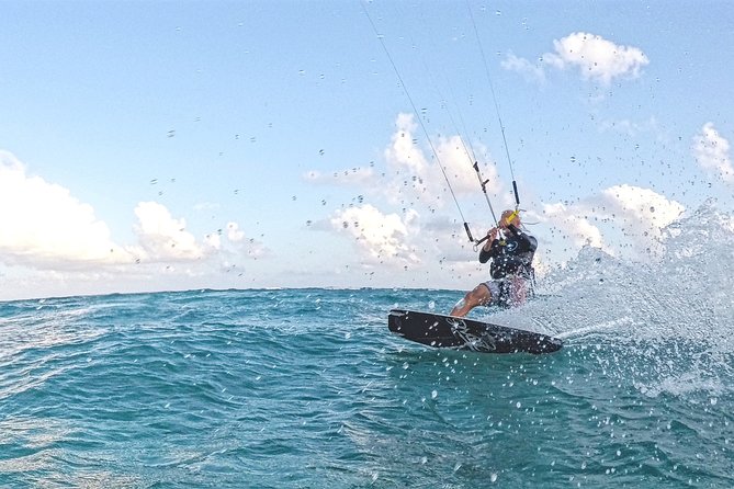 Group Kiteboarding Lesson in Tulum - Participant Requirements