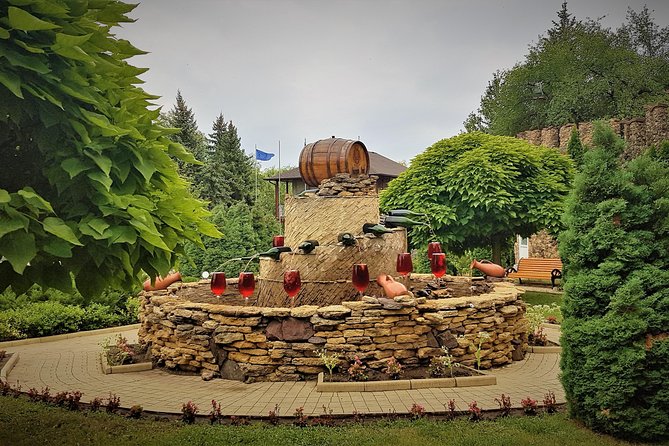GROUP- Milestii Mici Winery, Transnistria and Bender Fortress - Tour Details