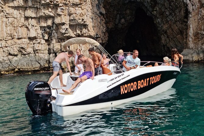 Group Perast & Lady of the Rock Tour- 1h30min Duration - Meeting and Pickup