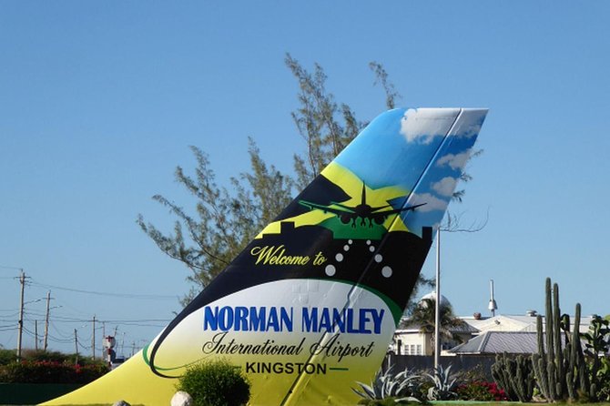 Group Private Kingston Airport Transfers (4 - 9 Persons) - Flexible Booking and Cancelation