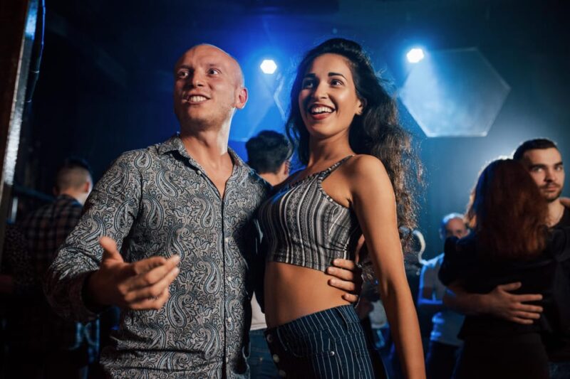 Group Salsa Class in Cali - Skill Levels Accommodated