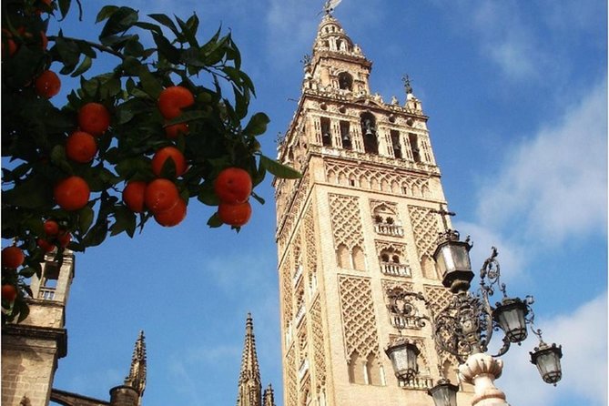 Group Seville Jewish Quarter and Cathedral - Accessibility and Participation
