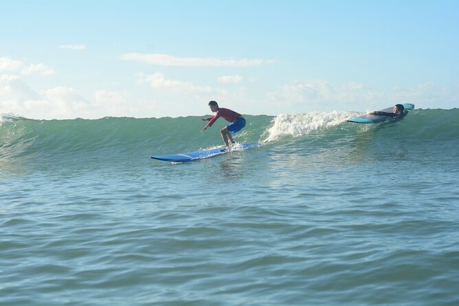 Group Surf Lesson at Kalama Beach in Kihei - Participant Requirements