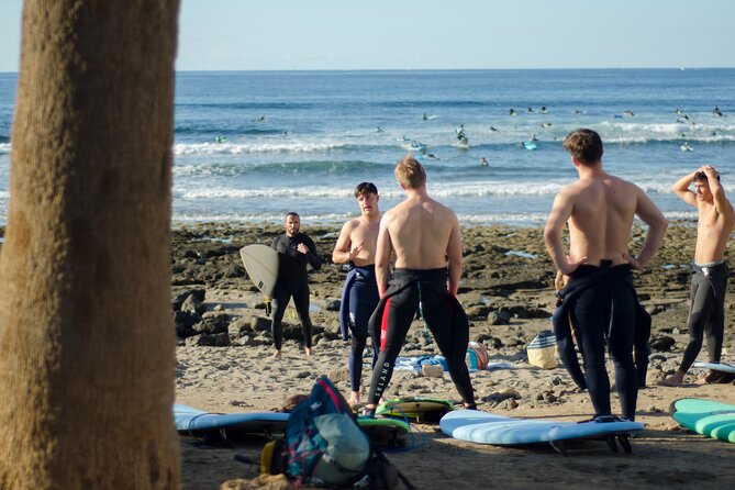 Group Surf Lesson in Playa De Las Americas - Location and Accessibility