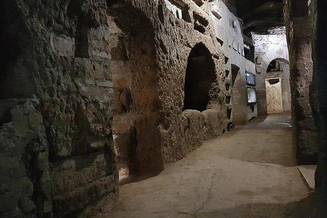Group Tour: Christian Catacombs - Inclusions