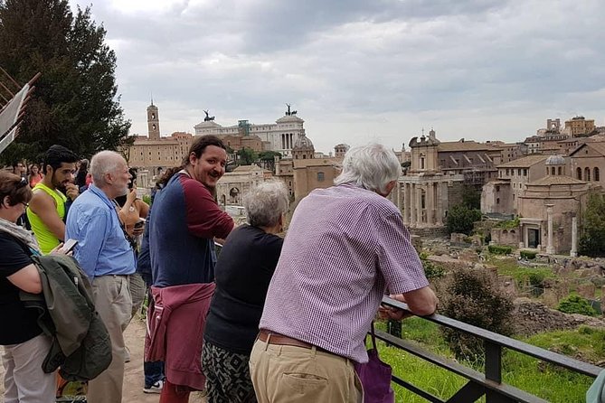Group Tour: Colosseum, Roman Forum &Palatine Hill Guided Tour - Navigating the Roman Forum