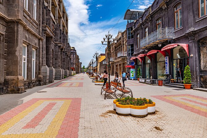 Group Tour: Gyumri (Urban Life Museum, Black Fortress, Old Town), Harichavank - Gyumri Urban Life Museum