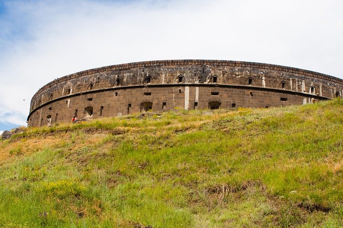 Group Tour: Gyumri (Urban Life Museum, Black Fortress, Old Town), Harichavank - Gyumri Black Fortress