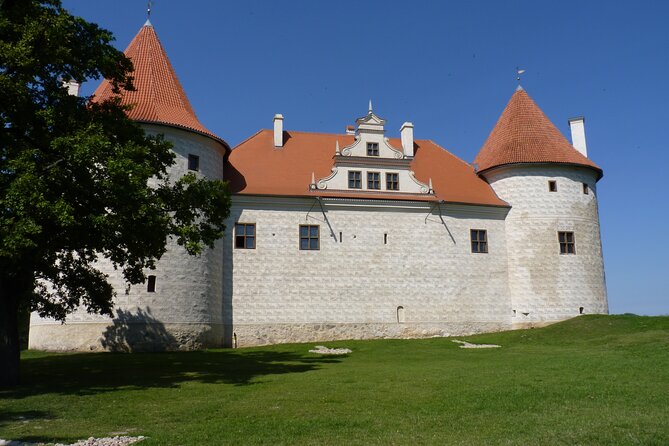 Group Tour: Hill of Crosses, Rundale Palace & Bauska Castle - Contact and Support Information
