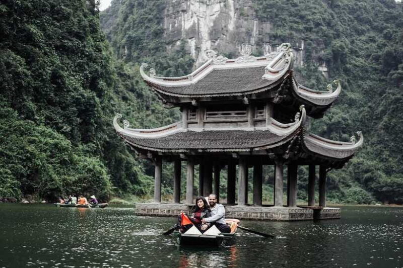 Group Tour: Hoa Lu - Trang An/Tam Coc - Mua Cave From Ha Noi - Hiking at Mua Cave