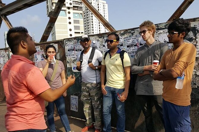 Group Tour of Dharavi Slum Walk With Local Guide - Transportation Options