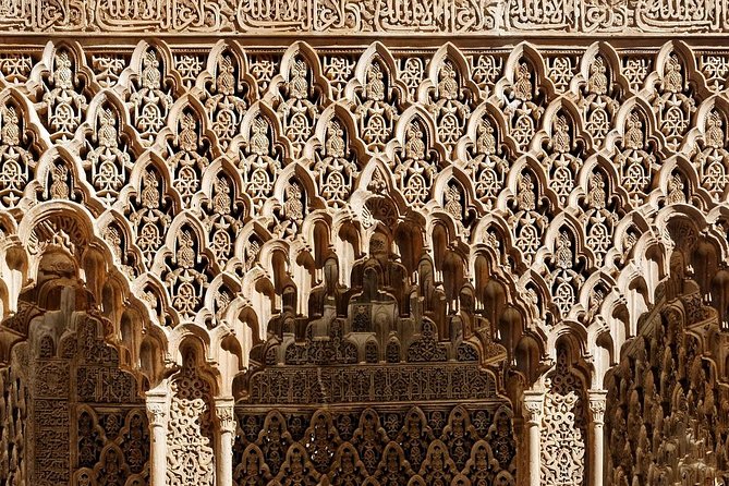Group Tour: the Alhambra of Granada - Guided Exploration