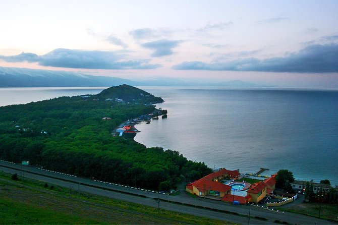 Group Tour: Tsaghkadzor (Kecharis, Ropeway), Lake Sevan, Trout Barbecue Treat - Getting to Tsaghkadzor