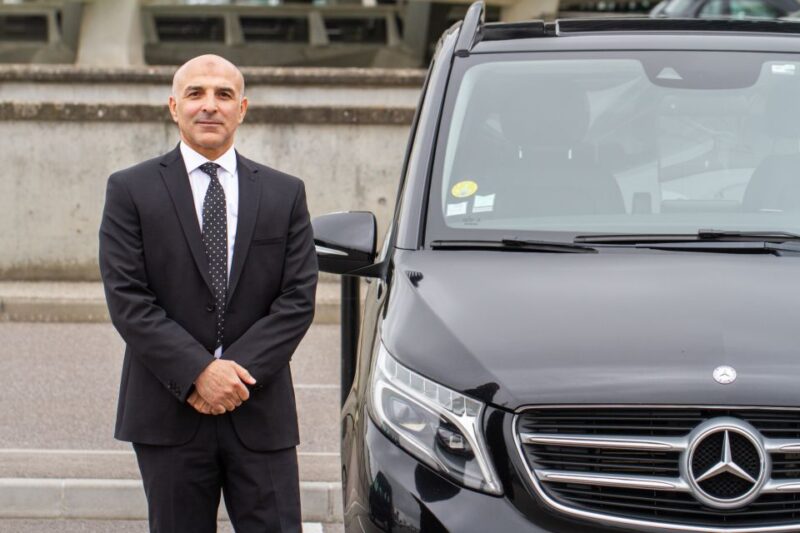 Group Transfer From Lyon Airport to City Center - Key Points