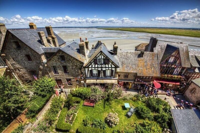 Group Visit to Mont Saint-Michel: A Shared Historic Journey - Key Points
