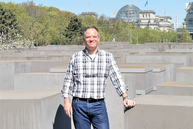 Group Walking Tour (1-20 People): 3 Hours Old-Town, Brandenburg Gate and More... - Hidden Sights Discovered