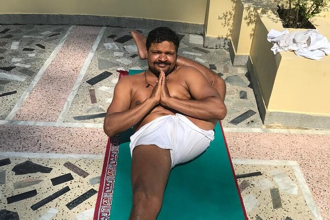 Group Yoga Class With Siddharth From Beginner to Advance - Booking and Pricing