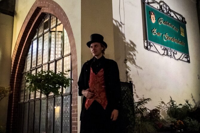 Gruseltour Berlin Haunted Ghost Walk 90-Minute at Berlin Mitte City Center - Exploring Berlins Dark History