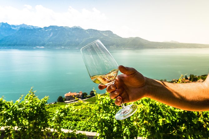Gruyères Private Tour From Geneva With Panoramic Golden Train - Transportation and Guides Overview