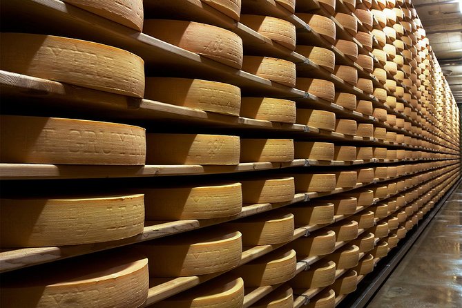 Gruyères Trip With Cheese and Chocolate Factory Visit From Geneva - Chocolate Factory Experience
