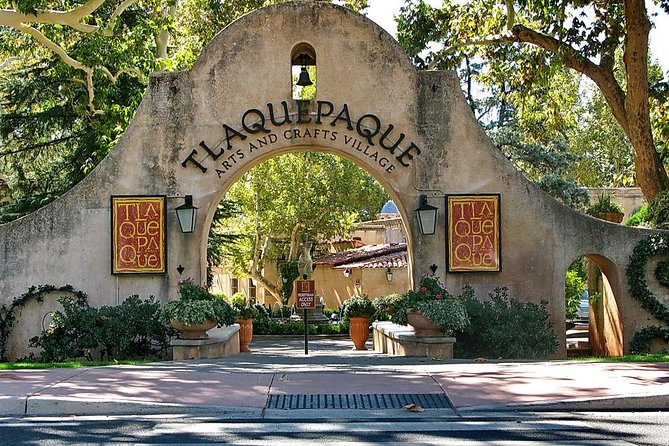 Guadalajara and Tlaquepaque City Sightseeing Tour - Exploring Guadalajaras Colonial Downtown