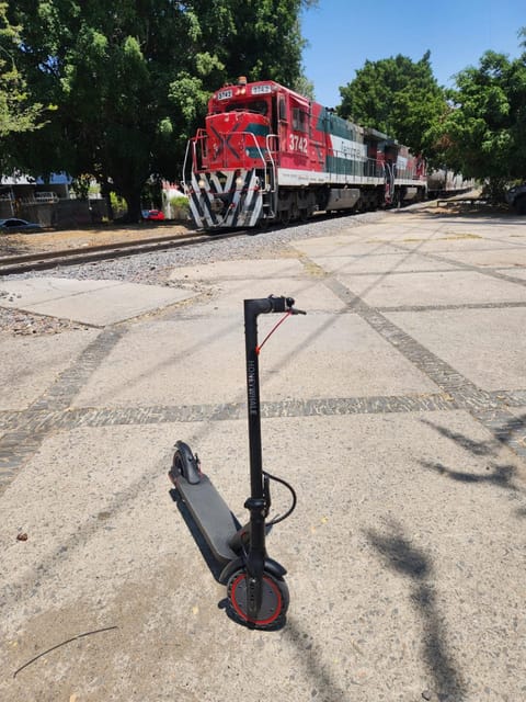 Guadalajara: Electric Scooter Tour Visiting Places of Interest - Key Points