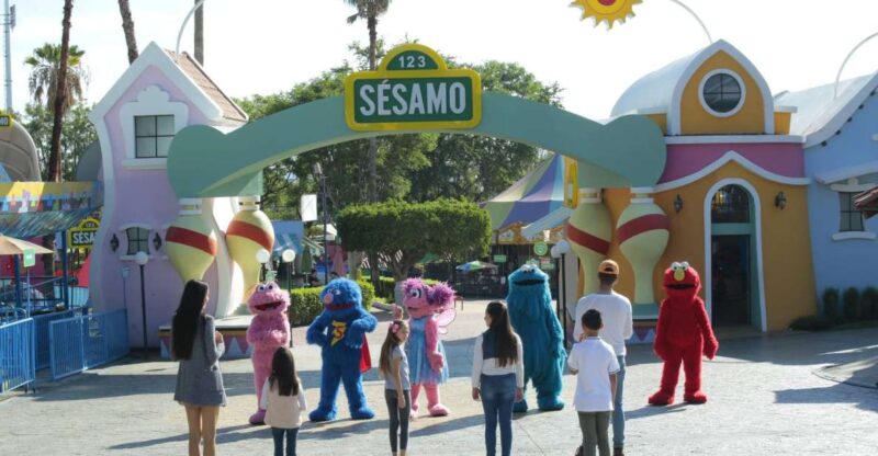 Guadalajara: Magical Jungle Park Platinum Pass - Key Points