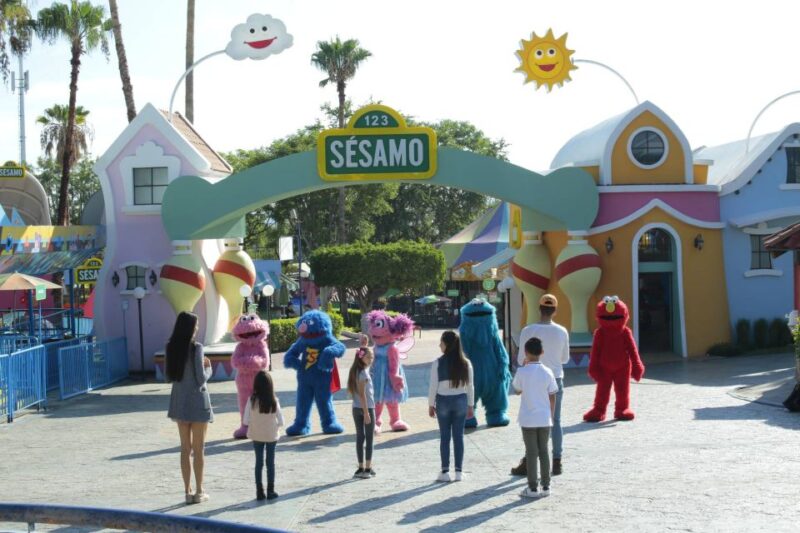 Guadalajara: Magical Jungle Park Platinum Pass - Included Amenities and Logistics